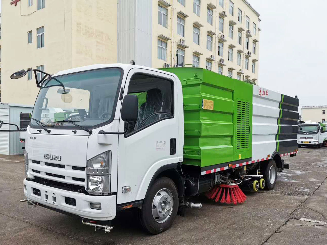 五十鈴洗掃車